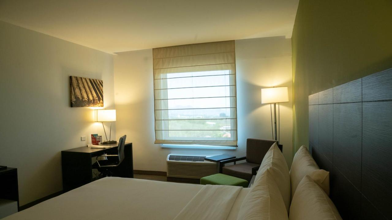 Holiday Inn Express Managua By Ihg Luaran gambar